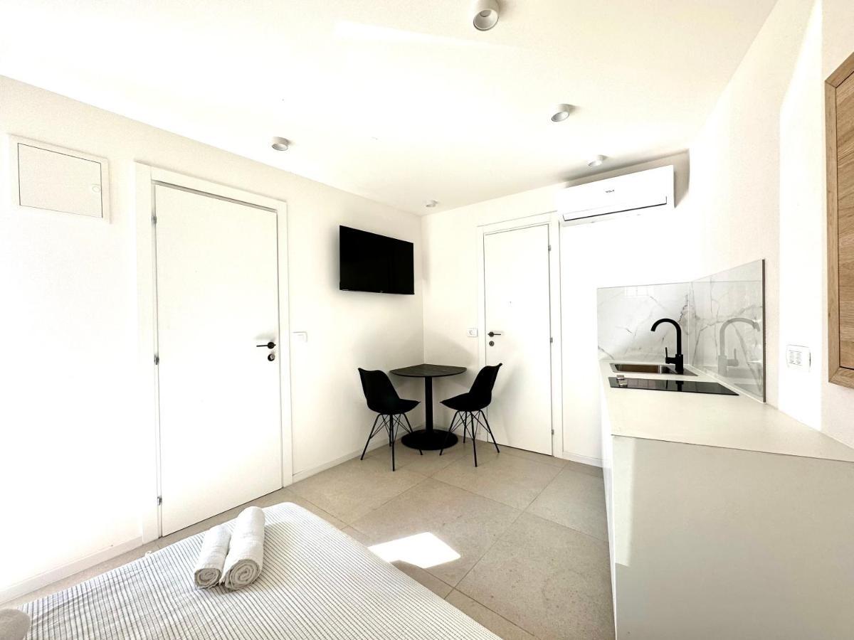 Damir Skomina Apartments โคเปร์ ภายนอก รูปภาพ