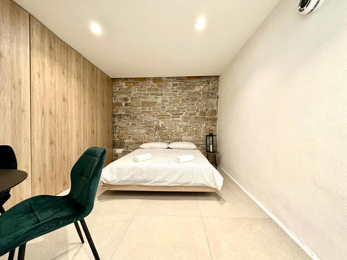 Damir Skomina Apartments โคเปร์ ภายนอก รูปภาพ