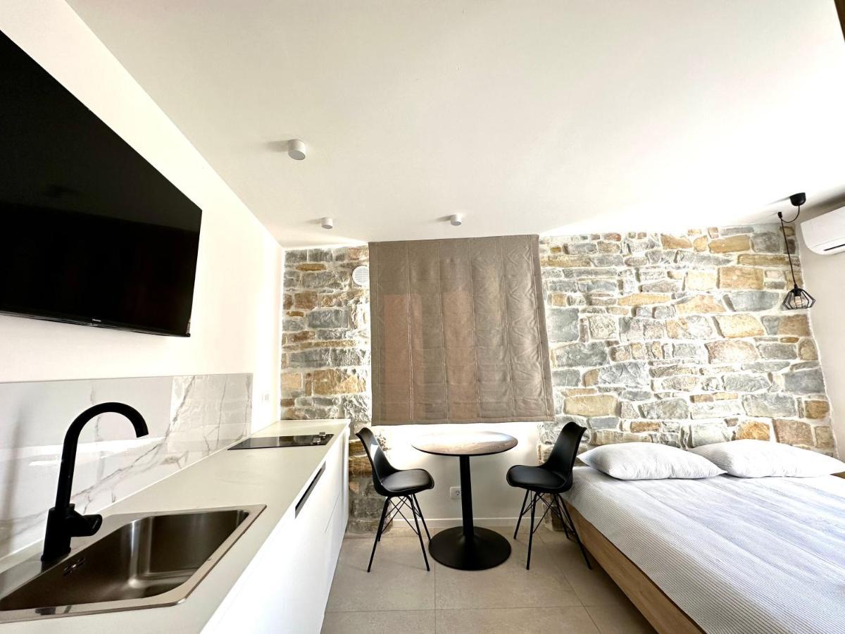 Damir Skomina Apartments โคเปร์ ภายนอก รูปภาพ