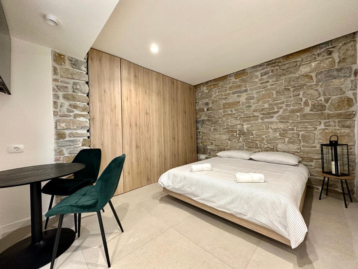 Damir Skomina Apartments โคเปร์ ภายนอก รูปภาพ