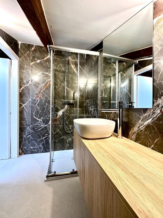Damir Skomina Apartments โคเปร์ ภายนอก รูปภาพ
