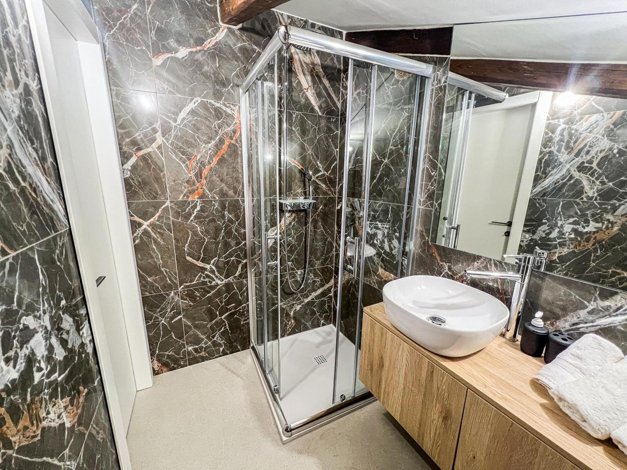 Damir Skomina Apartments โคเปร์ ภายนอก รูปภาพ