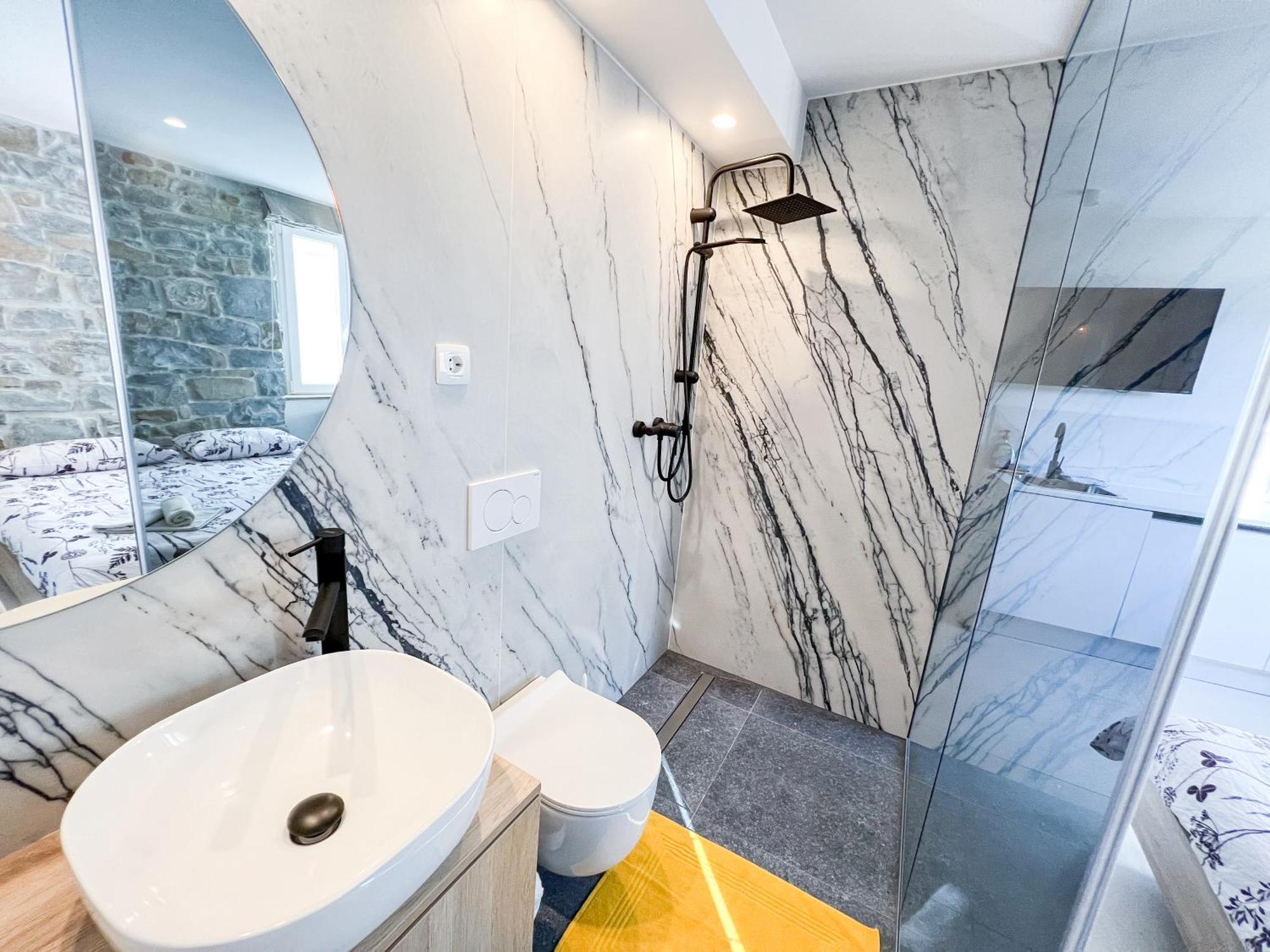 Damir Skomina Apartments โคเปร์ ภายนอก รูปภาพ
