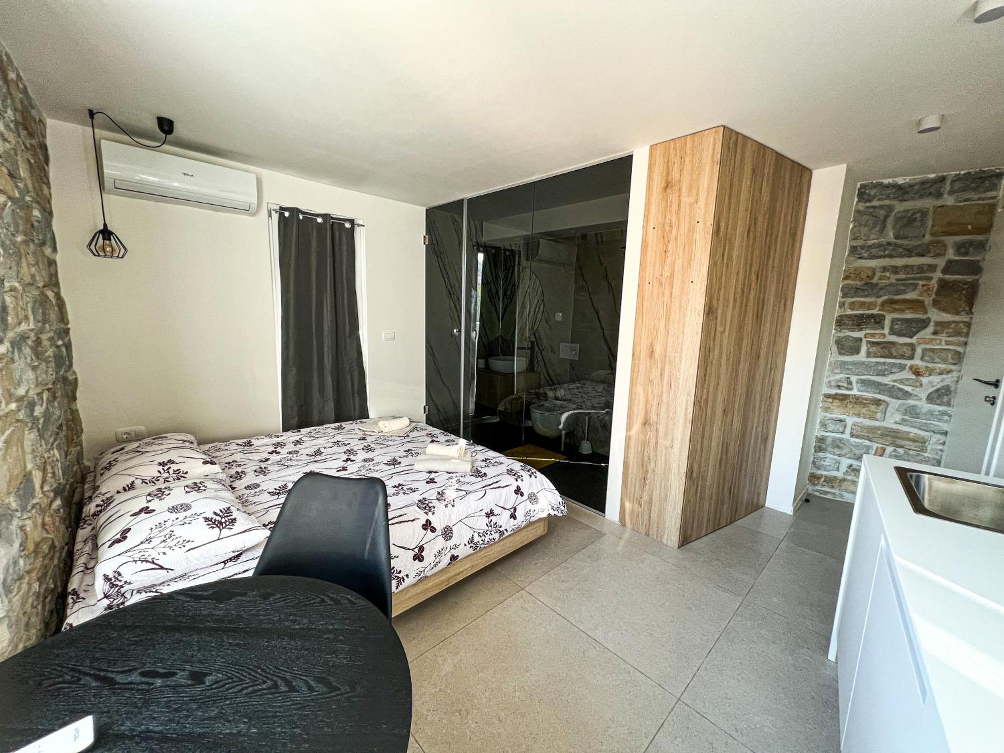 Damir Skomina Apartments โคเปร์ ภายนอก รูปภาพ